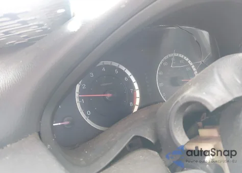 2010 Honda Accord 2.4 Ex из США, поврежденный, VIN 1HGCP2F76AA054800